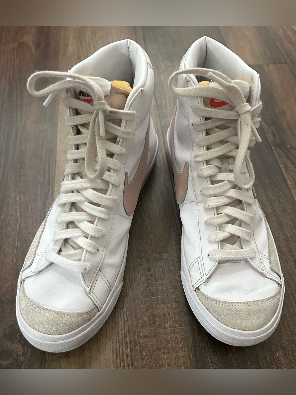 Nike Blazer Mid '77 Shoes Womens Size 10 White Pink Leather Sneakers CZ1055-118